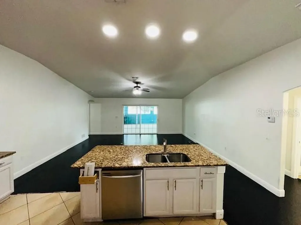 639 Mesilla Drive Kissimmee FL 34758