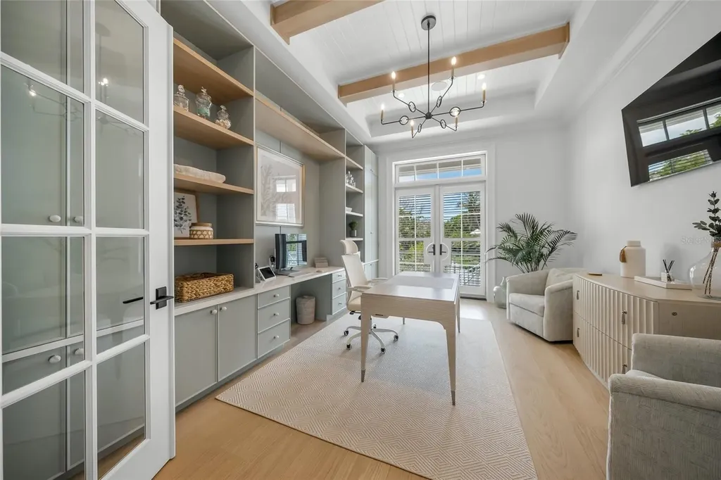 612 Juan Anasco Drive Longboat Key FL 34228