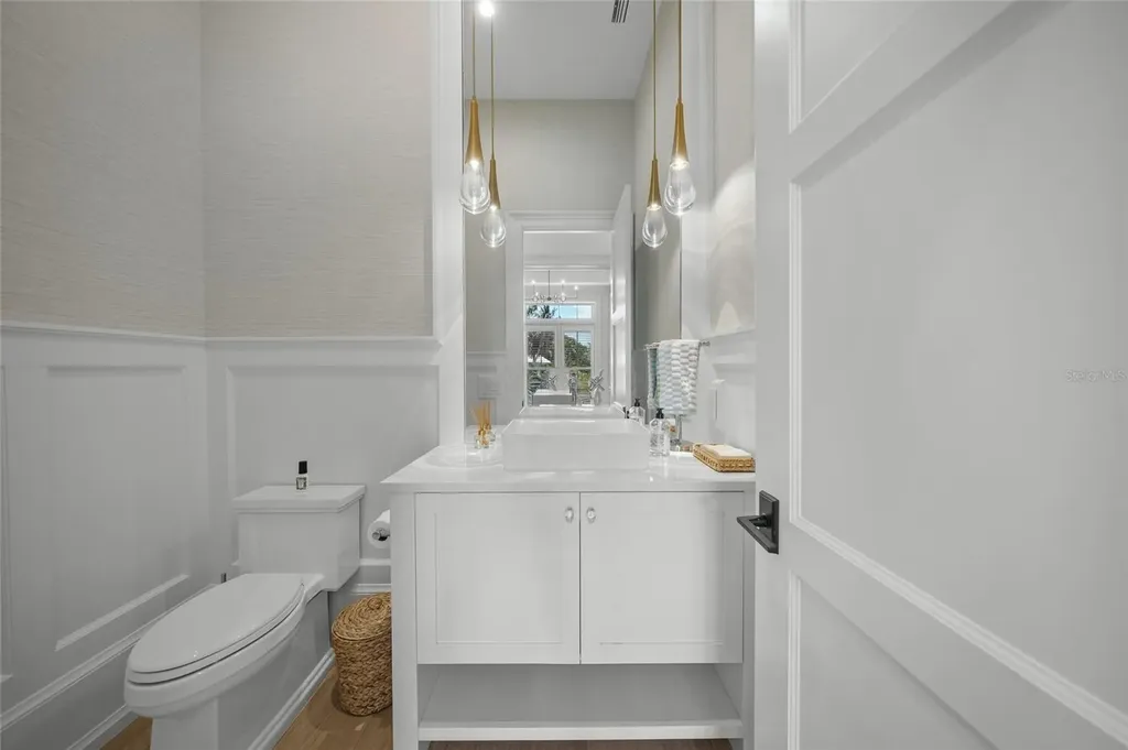 612 Juan Anasco Drive Longboat Key FL 34228