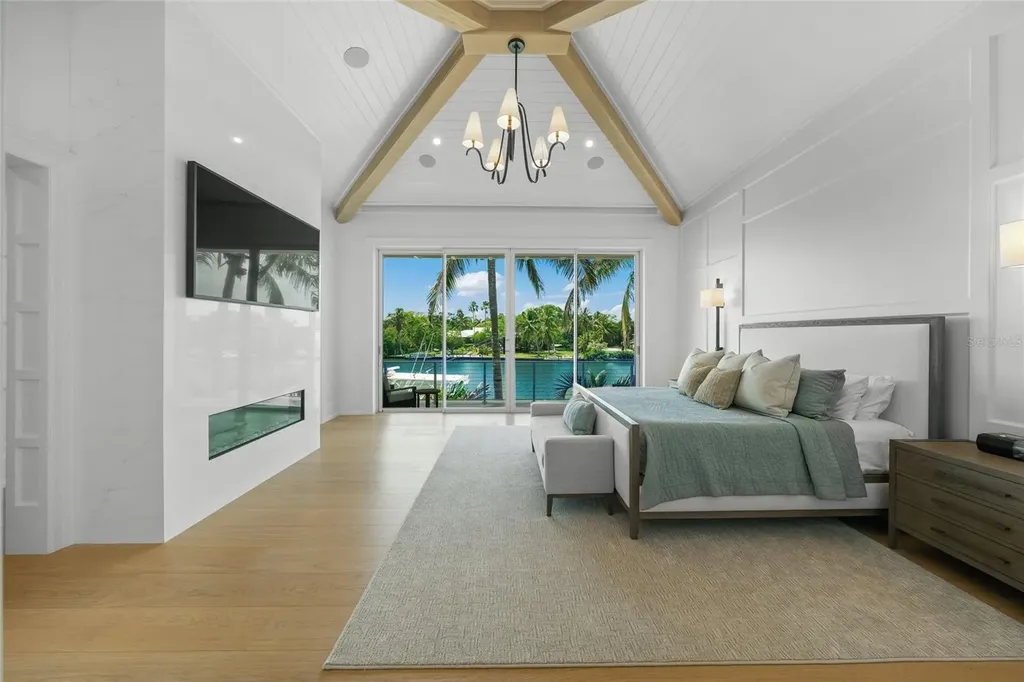 612 Juan Anasco Drive Longboat Key FL 34228