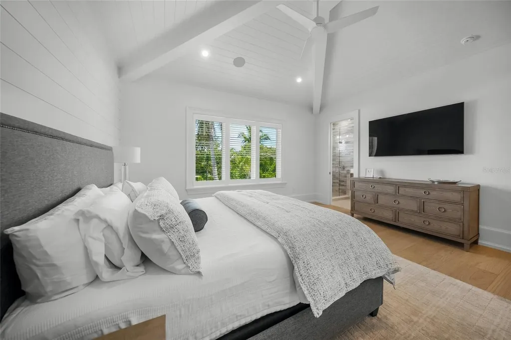 612 Juan Anasco Drive Longboat Key FL 34228