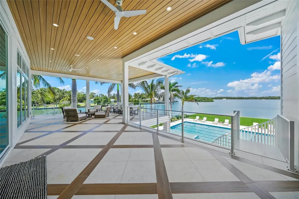 612 Juan Anasco Drive Longboat Key FL 34228
