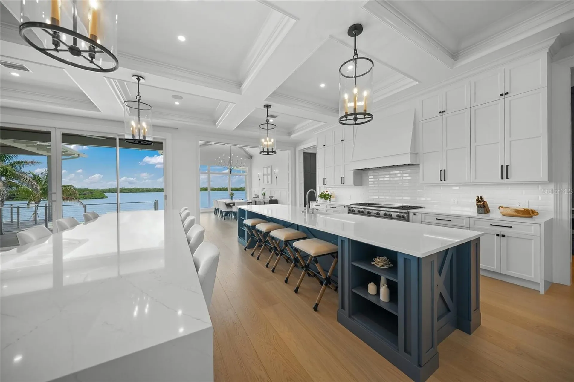 612 Juan Anasco Drive Longboat Key FL 34228