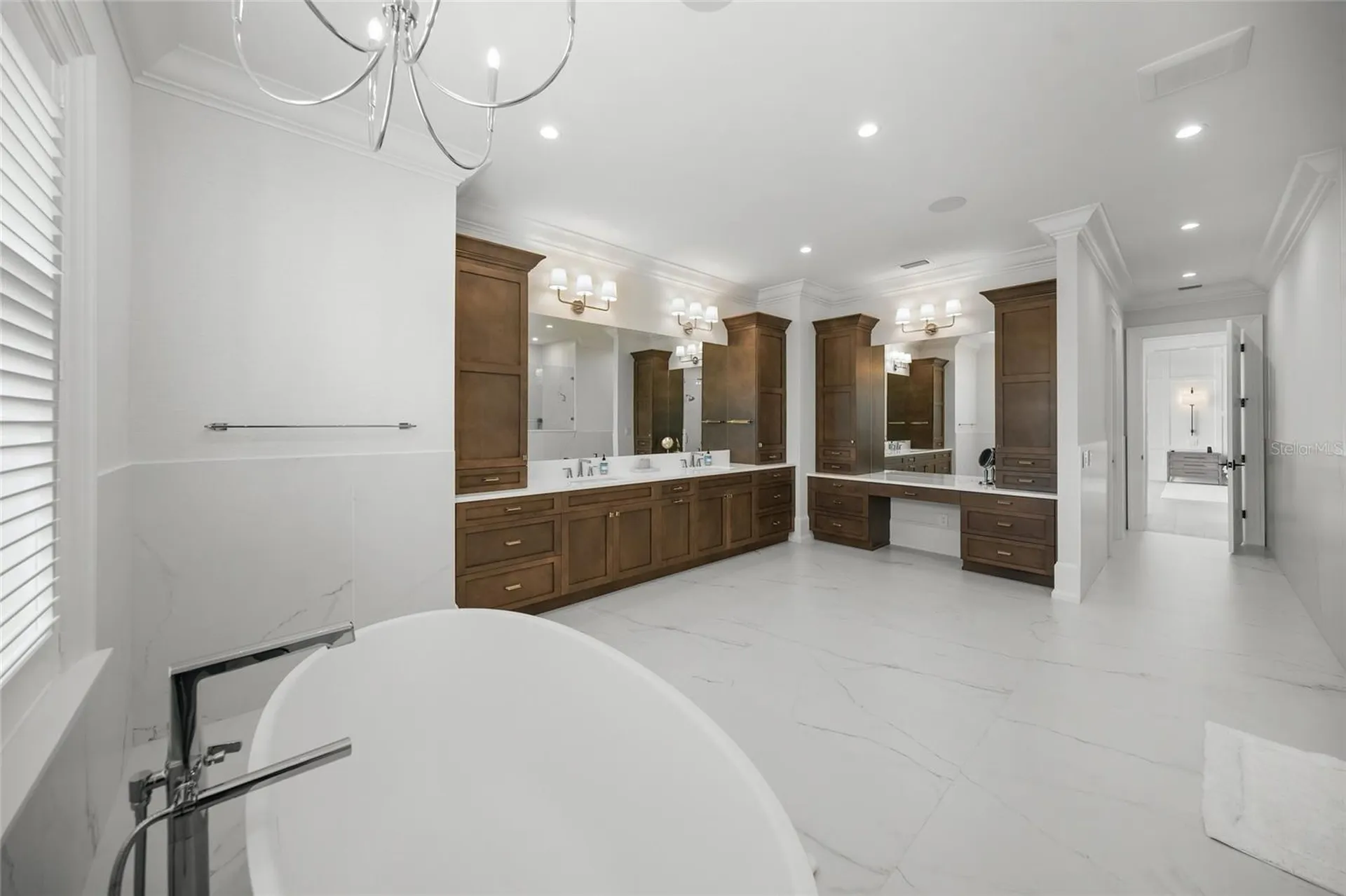 612 Juan Anasco Drive Longboat Key FL 34228