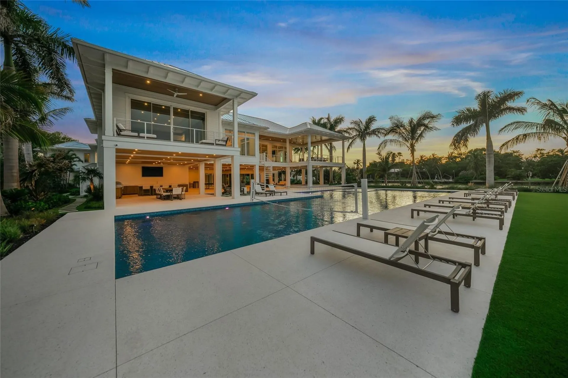 612 Juan Anasco Drive Longboat Key FL 34228