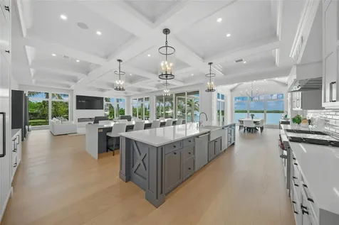 612 Juan Anasco Drive Longboat Key FL 34228