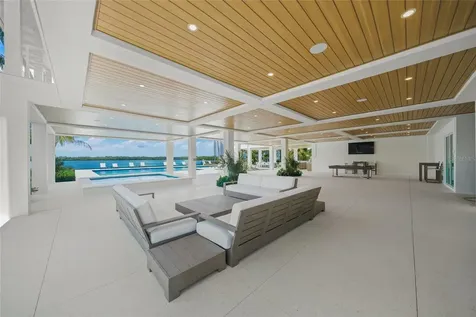 612 Juan Anasco Drive Longboat Key FL 34228