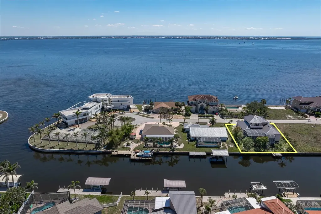 250 George Road Port Charlotte FL 33952