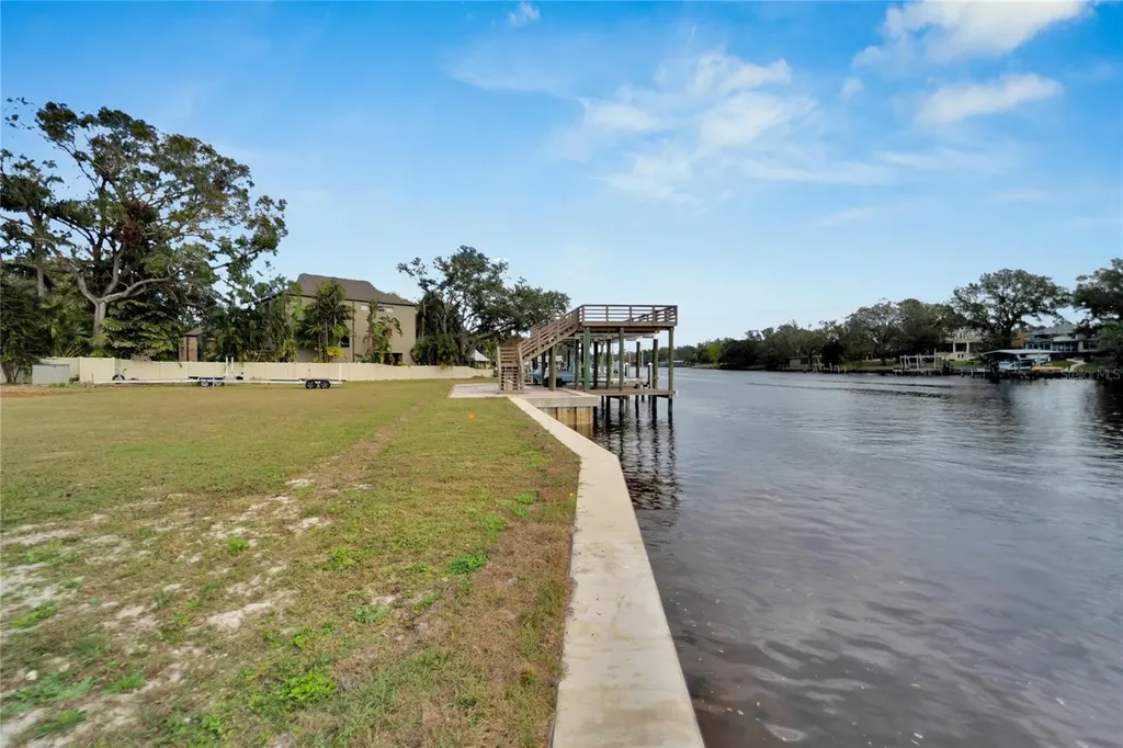 4033 N River View Avenue Tampa FL 33607