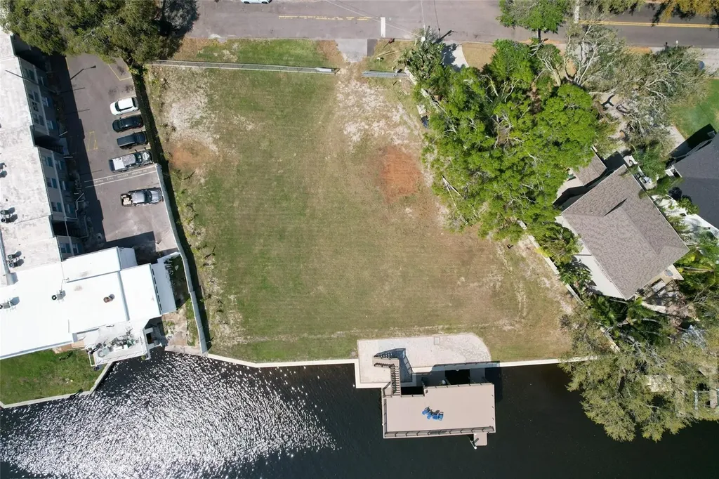 4033 N River View Avenue Tampa FL 33607