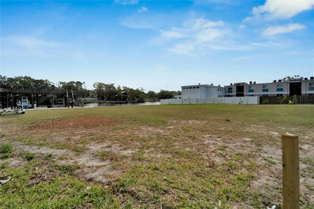 4033 N River View Avenue Tampa FL 33607