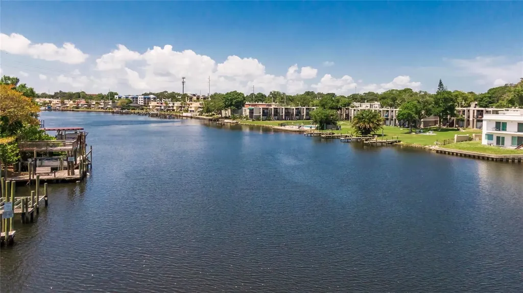 4033 N River View Avenue Tampa FL 33607