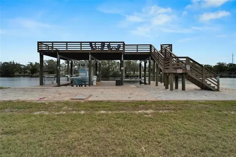 4033 N River View Avenue Tampa FL 33607