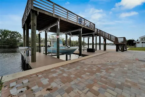 4033 N River View Avenue Tampa FL 33607