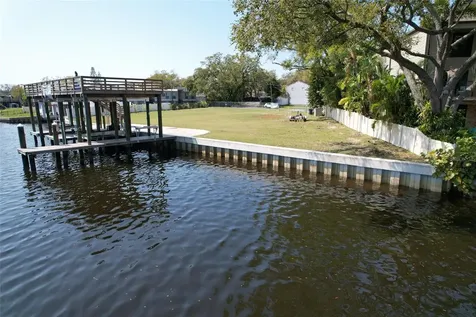 4033 N River View Avenue Tampa FL 33607
