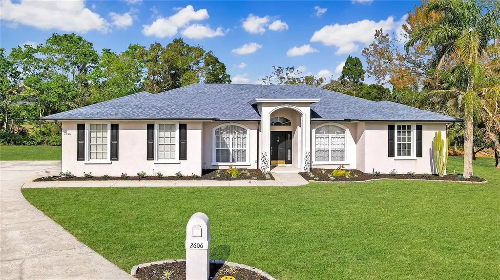 2606 Woodwind Hills Lane Lakeland FL 33812