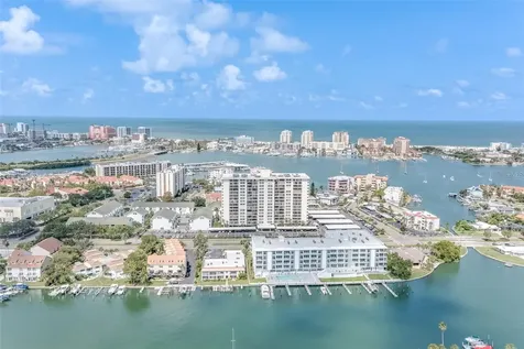 400 Island Way Clearwater Beach FL 33767
