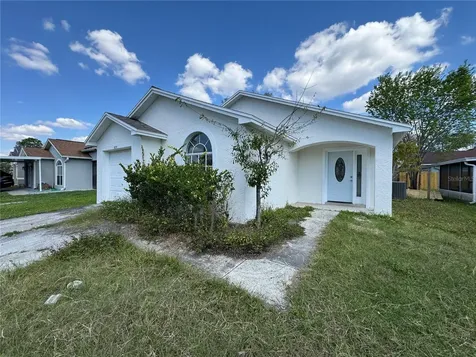 8229 Riverboat Drive Tampa FL 33637