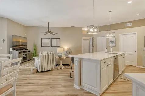 6738 Pleasant Hill Road Bradenton FL 34203
