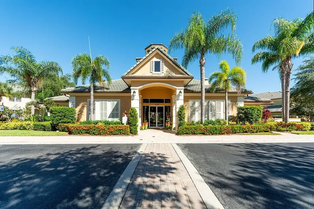 6512 Moorings Point Circle Lakewood Ranch FL 34202