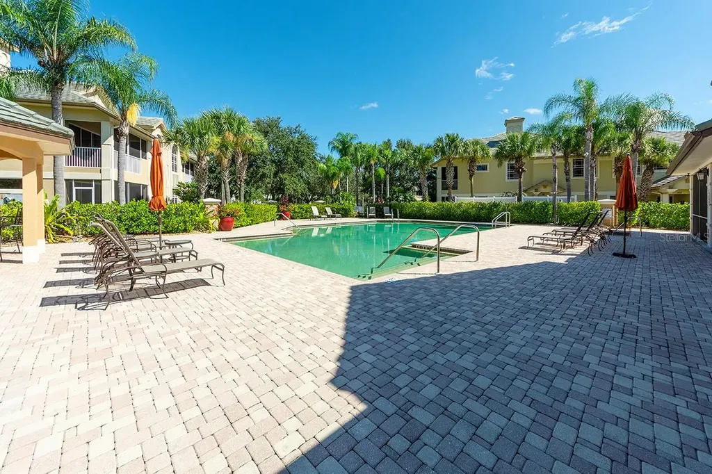 6512 Moorings Point Circle Lakewood Ranch FL 34202
