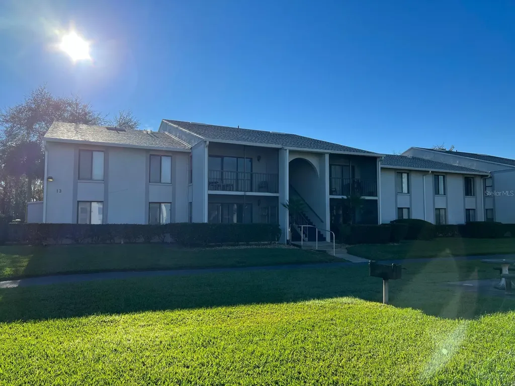 1324 S Pine Ridge Circle Sanford FL 32773