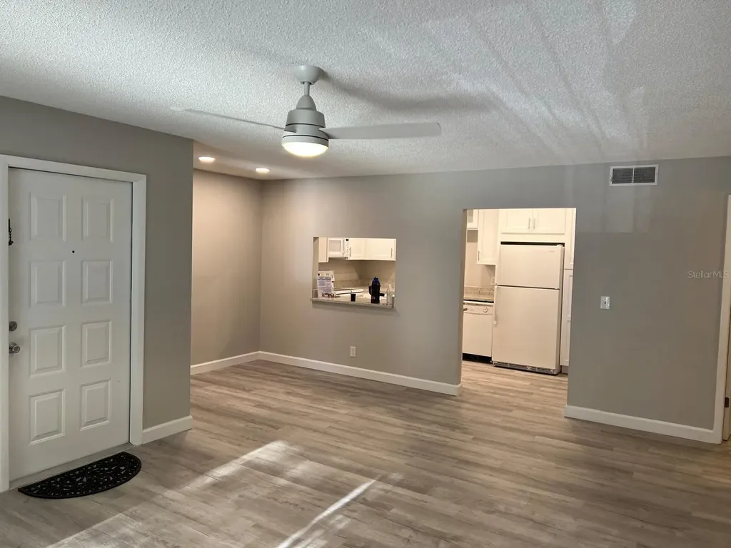1324 S Pine Ridge Circle Sanford FL 32773