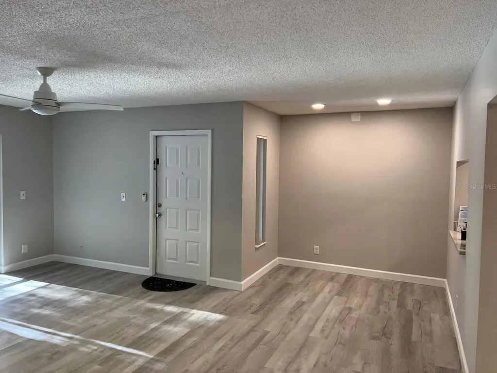 1324 S Pine Ridge Circle Sanford FL 32773