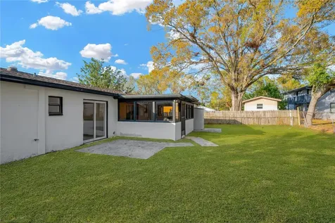 804 Papaya Drive Tampa FL 33619