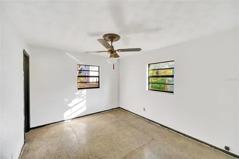 804 Papaya Drive Tampa FL 33619