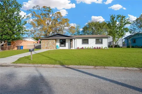 804 Papaya Drive Tampa FL 33619