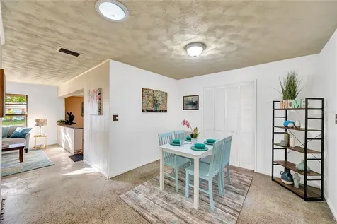 804 Papaya Drive Tampa FL 33619