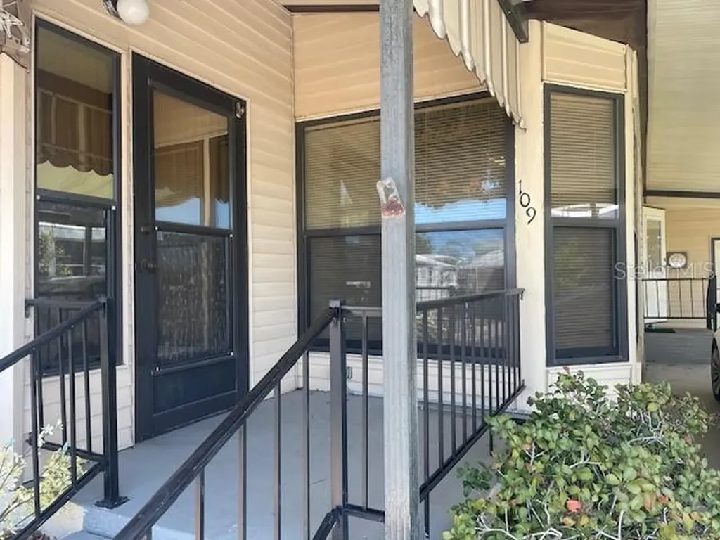 5707 45th Street E Bradenton FL 34203