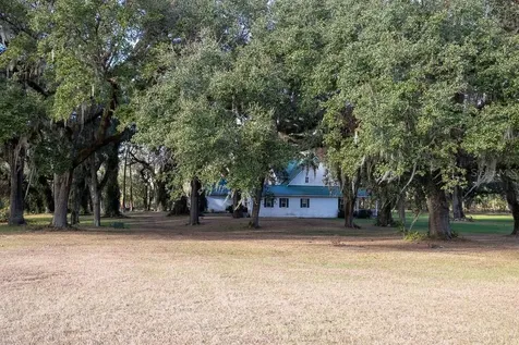 993 Cr 722 Webster FL 33597