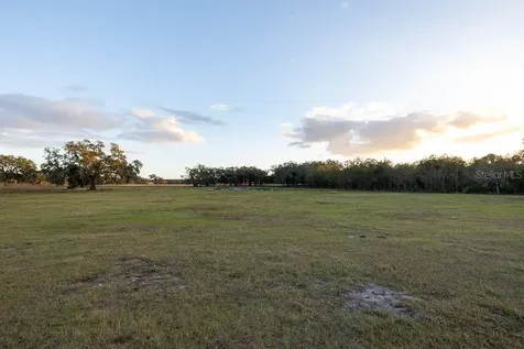 993 Cr 722 Webster FL 33597