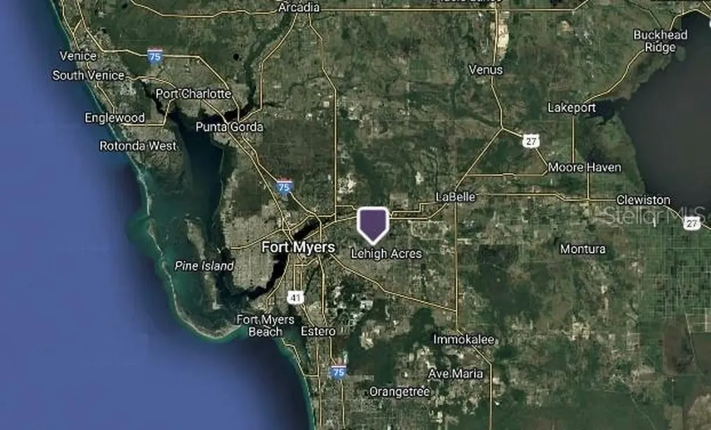 2008 Dixie Way Lehigh Acres FL 33972