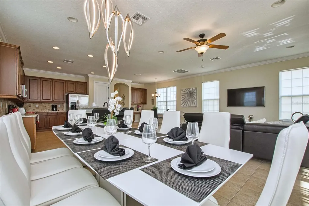 7824 Loxahatchee Court Reunion FL 34747