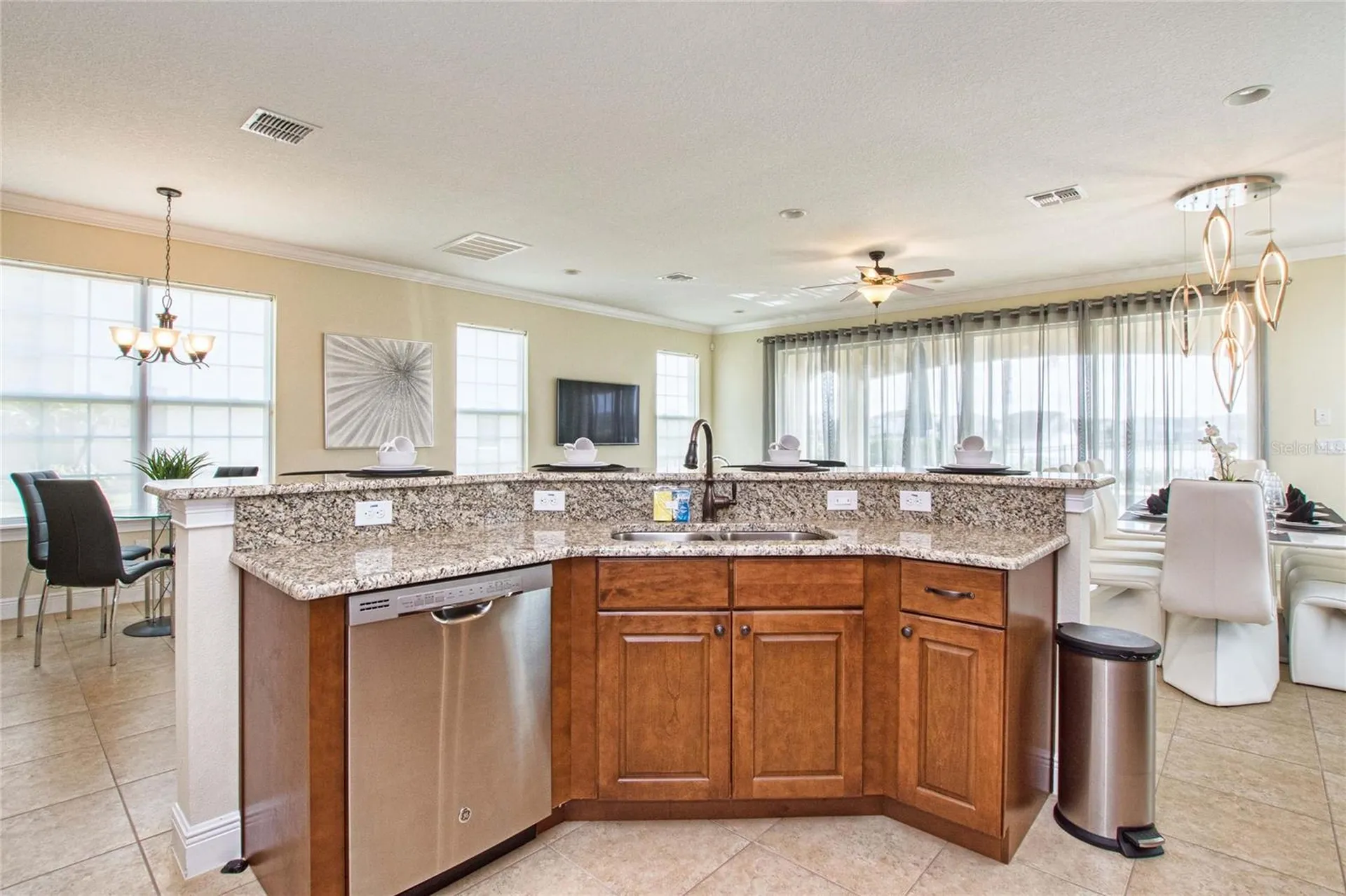 7824 Loxahatchee Court Reunion FL 34747