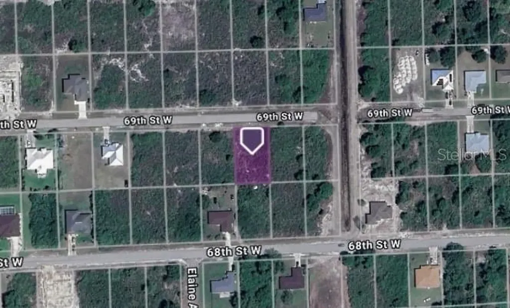 2605 69th Street W Lehigh Acres FL 33971