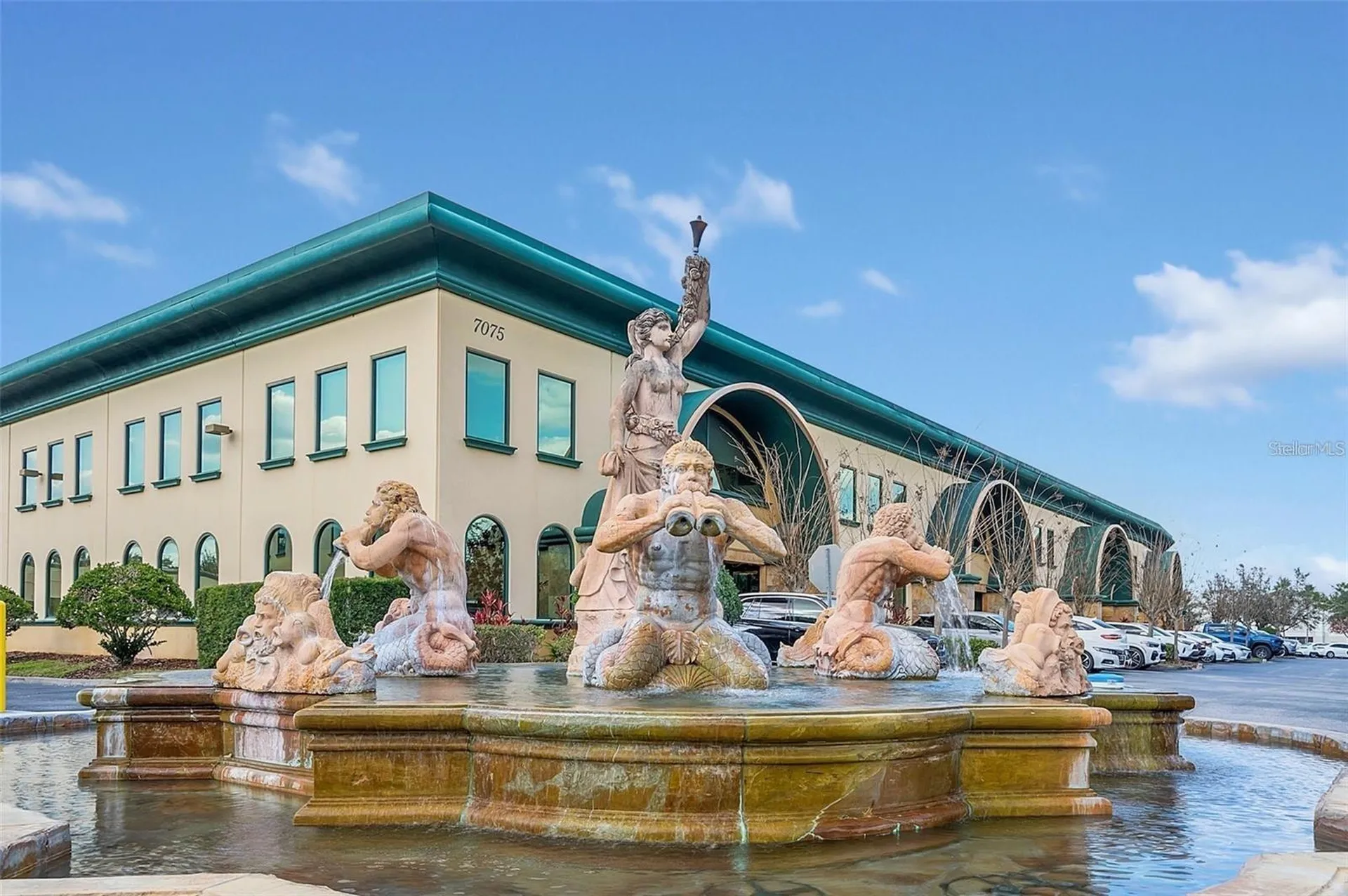 6881 Kingspointe Parkway Orlando FL 32819