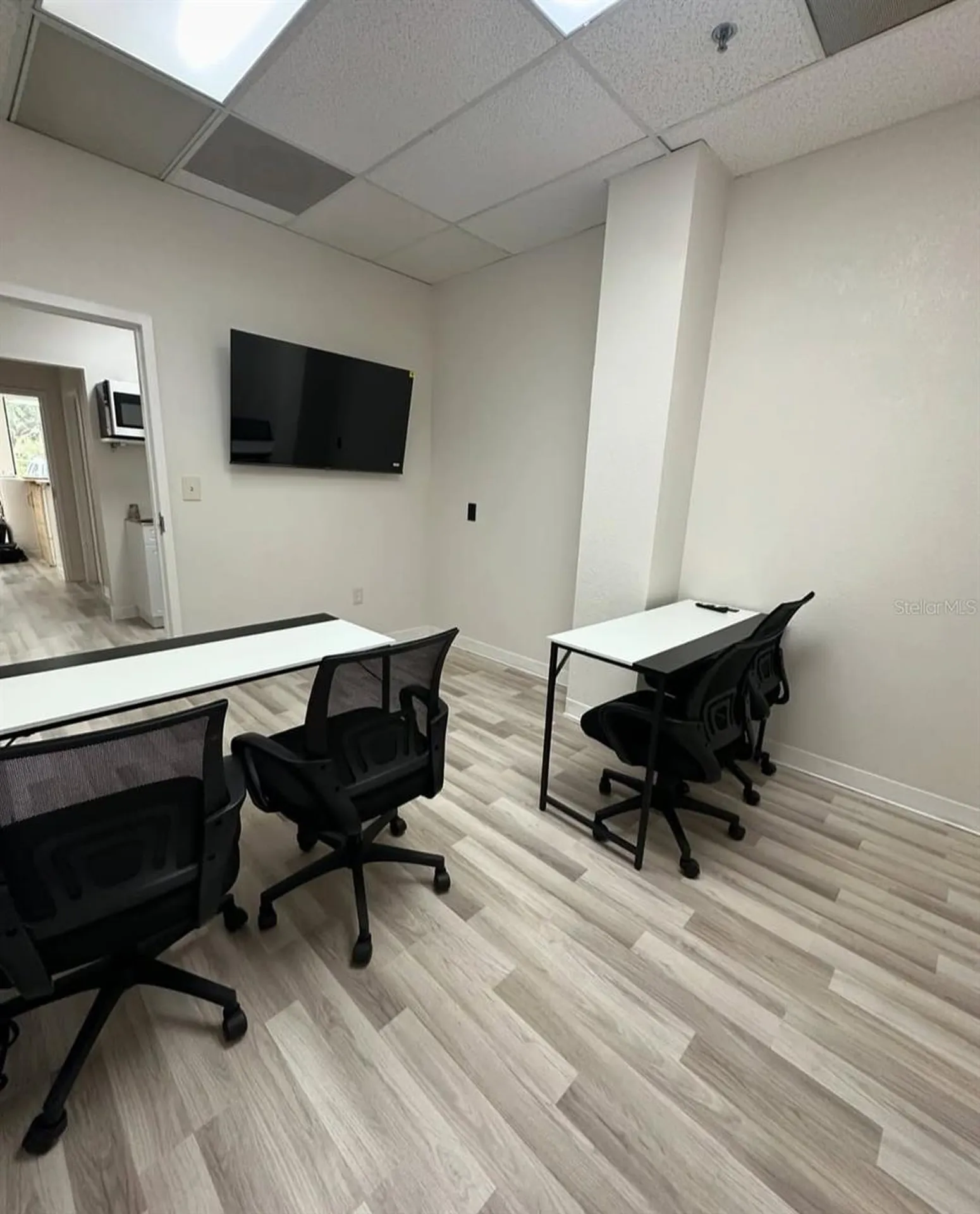 6881 Kingspointe Parkway Orlando FL 32819