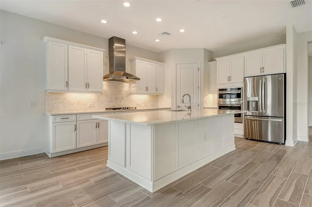18736 Toulon Court Venice FL 34293
