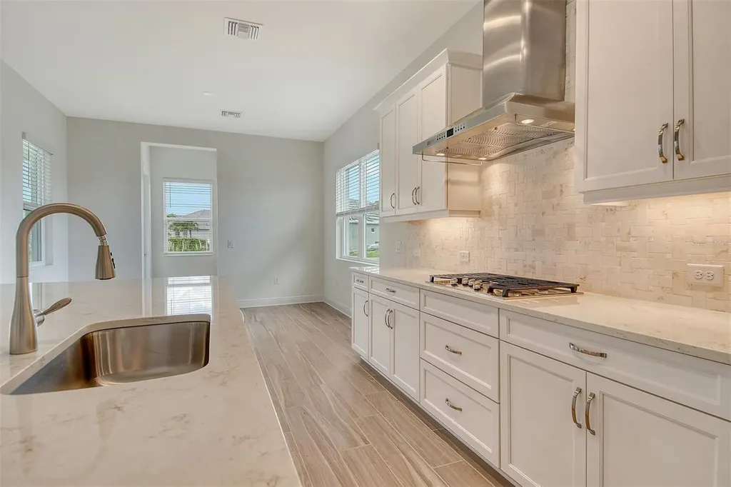 18736 Toulon Court Venice FL 34293