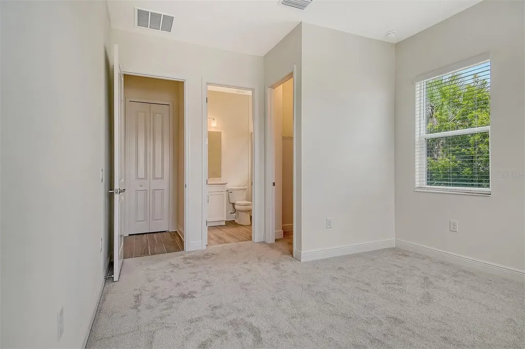 18736 Toulon Court Venice FL 34293