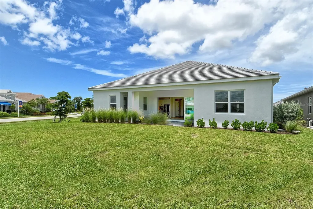 18736 Toulon Court Venice FL 34293