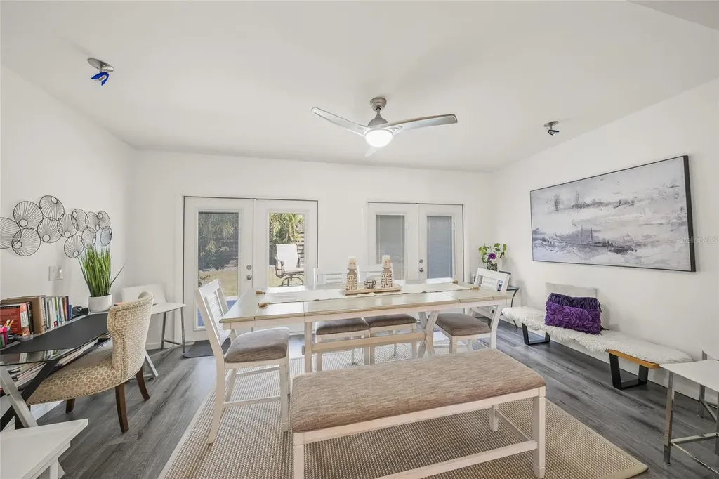 2427 Tulip Street Sarasota FL 34239