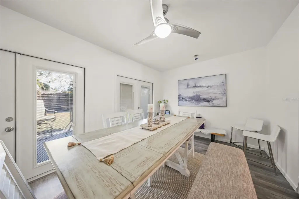 2427 Tulip Street Sarasota FL 34239