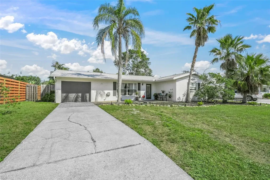2427 Tulip Street Sarasota FL 34239