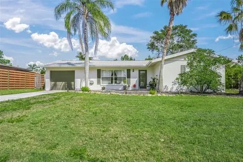 2427 Tulip Street Sarasota FL 34239