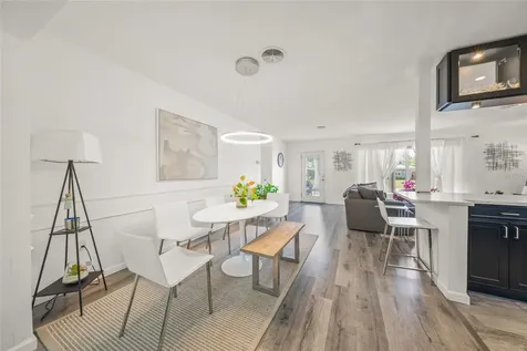 2427 Tulip Street Sarasota FL 34239